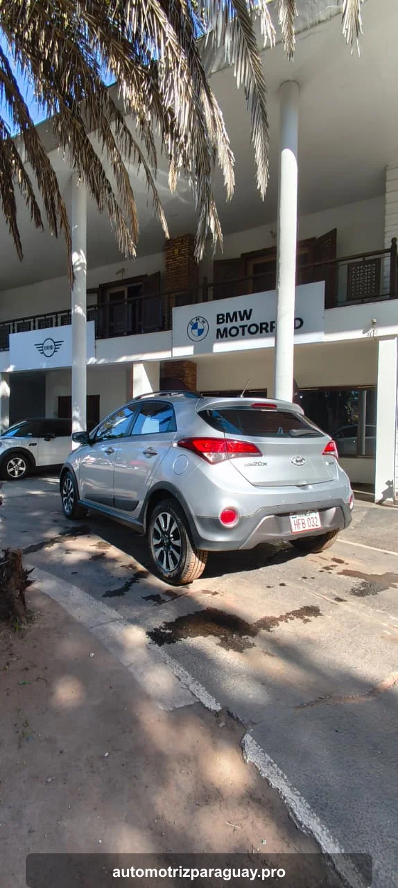Hyundai HB20X 2019 plata vista trasera